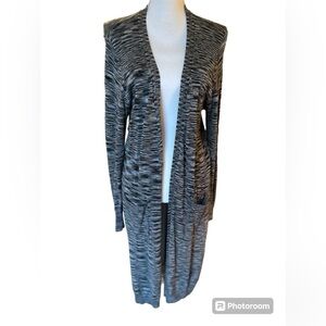 Joseph A long open front sweater in black /white/grey knit.  Size L.